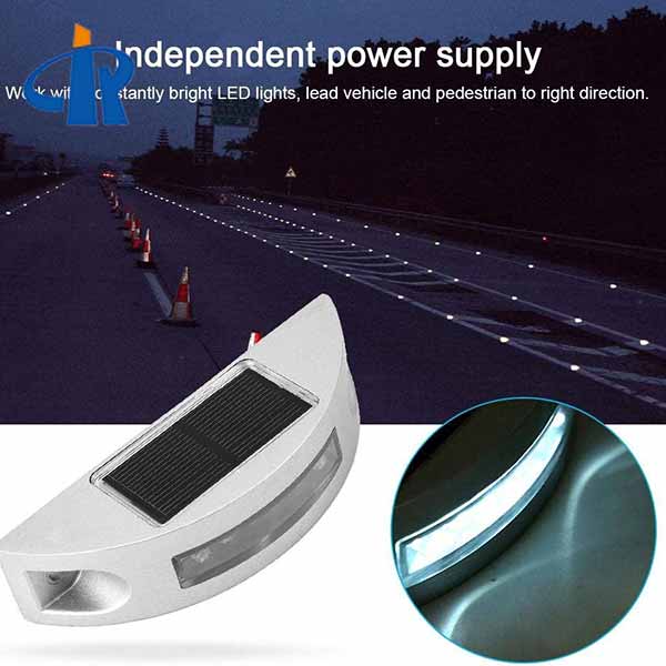 <h3>Tempered Glass Solar Reflective Road Stud For Sale</h3>
